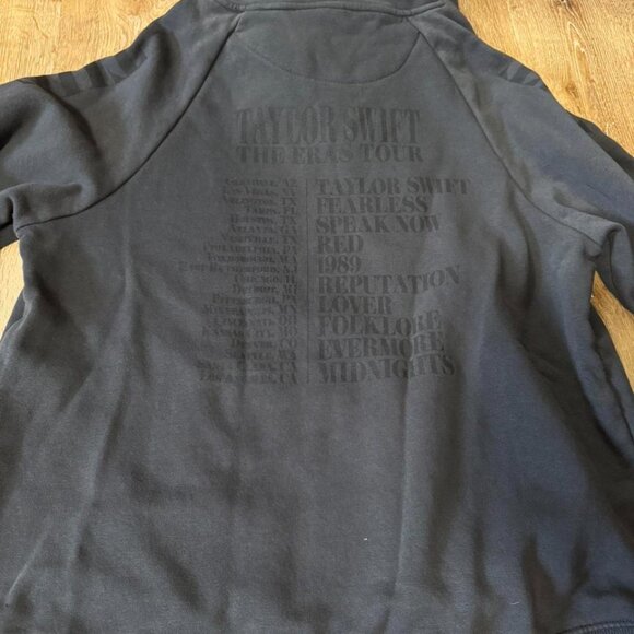Taylor Swift Grey The Eras Tour Hoodie Size M - Picture 2 of 5